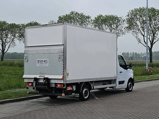RENAULT MASTER 2.3 bakwagen laadklep!