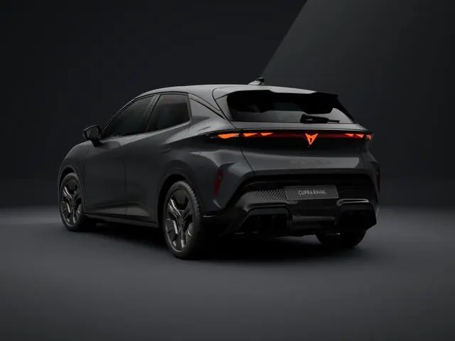 CUPRA Raval Essential 56 kWh 211PK | Adaptive cruise Control | Side Assist | Climate Control | Keyle...