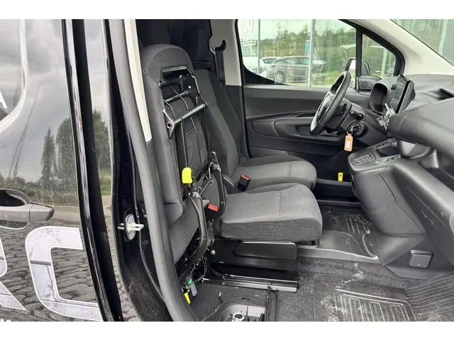 Toyota pro-ace