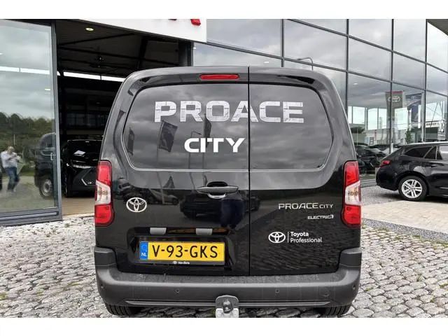 Toyota pro-ace