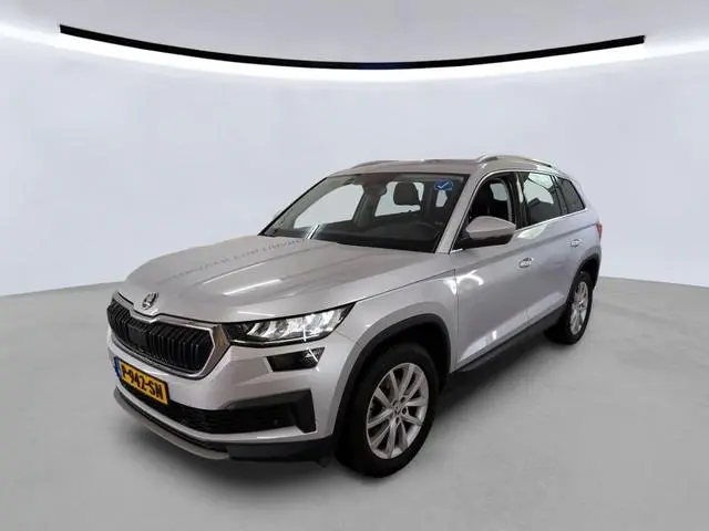 ŠKODA Kodiaq 1.5 TSI 150pk DSG Business Edition | Camera | Navigatie | Led | App connect