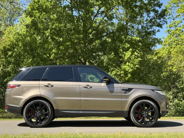 Land Rover Range Rover Sport 3.0 SDV6 Autobiography
