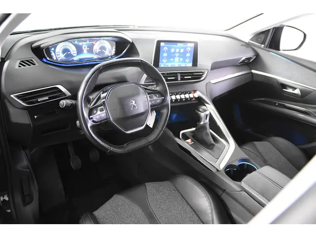 Peugeot 3008 1.2 Active *Airco*DAB*Leer*