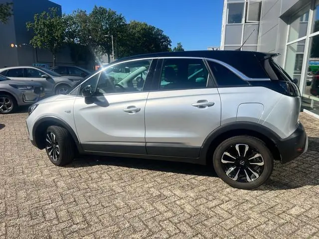 Opel Crossland 1.2 Turbo Elegance | Camera | Parkeersensoren | Navigatie | Climate control