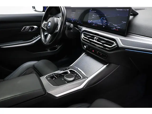 BMW 3-serie Touring 320e M-Sport | COMFORT / DRIVING ASSISTANT PROFESSIONAL / TRAVEL- PACK | PANORAM...