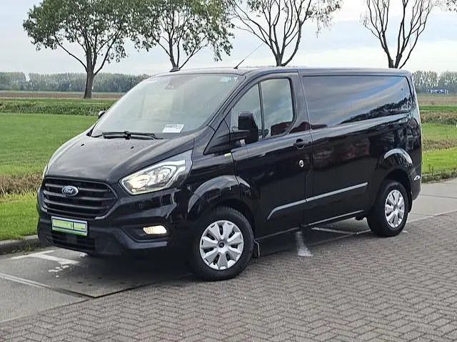 FORD TRANSIT CUSTOM 2.0 L1H1 Navi Automaat 130Pk Onderhoudshistorie Trekhaak!
