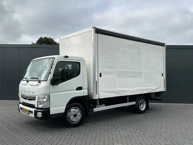 FUSO Canter