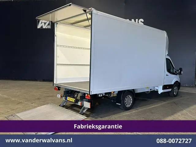 Ford Transit 2.0 TDCI 155pk Bakwagen 226cm Hoog Laadklep Fabrieksgarantie Euro6 Airco | 1080kg laadv...