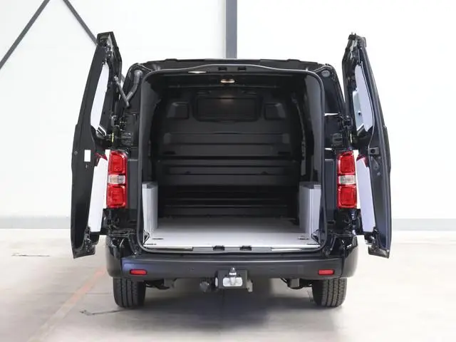 Peugeot Expert 145pk L3 Automaat Airco Cruise Navi Trekhaak