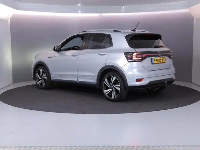 Volkswagen T-Cross 1.0 TSI R-Line 110pk DSG| Camera|  Trekhaak|Navi| 18'LM-velgen