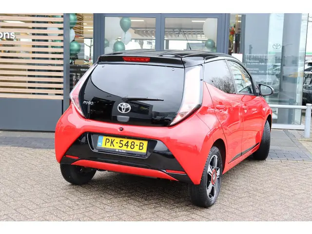 Toyota Aygo 1.0 VVT-i x-cite