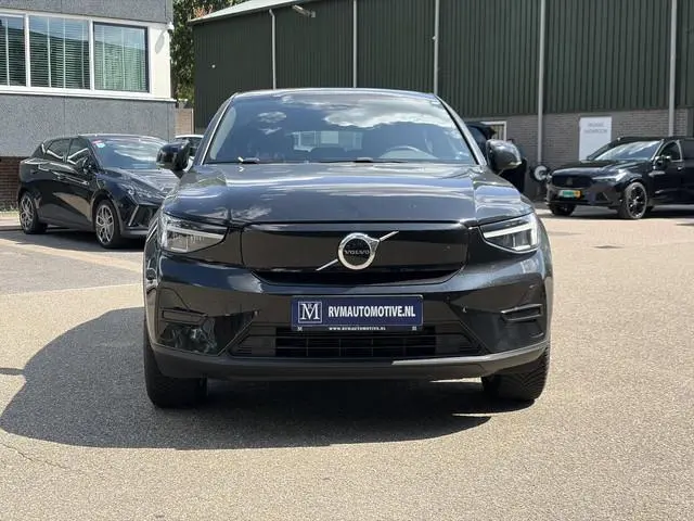 Volvo C40 Recharge Core 69 kWh SOH 100% | ACHTERUITRIJCAMERA | ADAPT. CRUISE CONTROL | PANORAMA DAK...