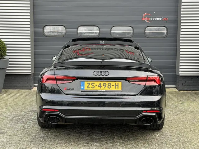 Audi RS5