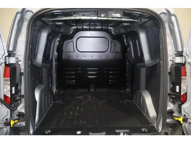 Ford E-Transit Courier Limited 44 kWh Airco 
