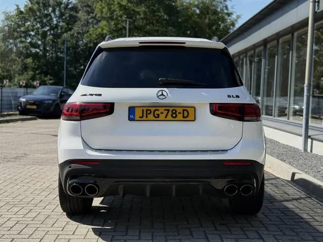 Mercedes-Benz GLB 200 Business Solution AMG