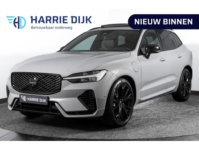 Volvo XC60 2.0 T8 Plug-in hybrid AWD Ultra Black Edition Facelift | Luchtvering | Harmon Kardon | S/...