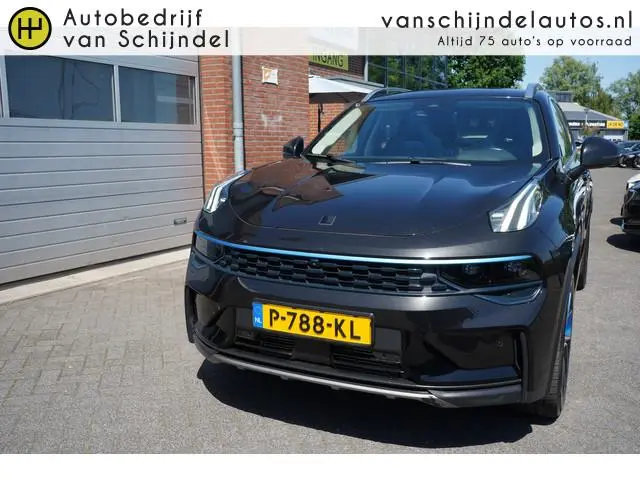 Lynk & Co 01 1.5 261PK! ORIGINEEL NL DEALER ONDERHOUDEN RECENT ONDERHOUD GEHAD PANORAMADAK STOELVERW...