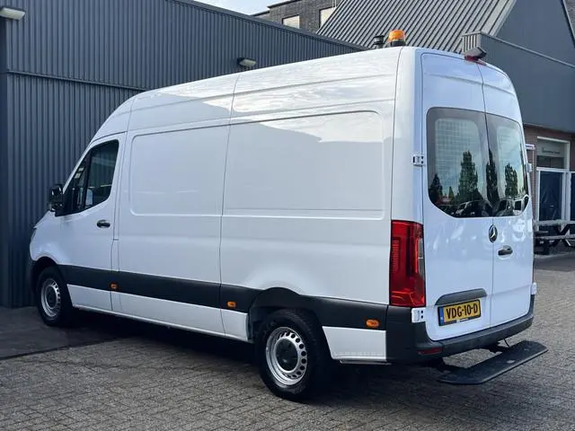 Mercedes-Benz Sprinter 314 2.2 CDI L2H2 Werkplaats Omvormer Trekhaak Kastinrichting Ladekasten inric...