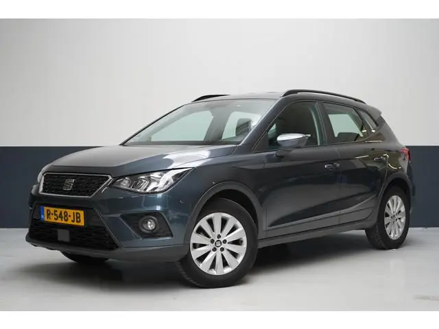 SEAT Arona 1.0 TSi 110pk Style | Carplay | Parkeersensoren | Adaptive cruise | Climate control
