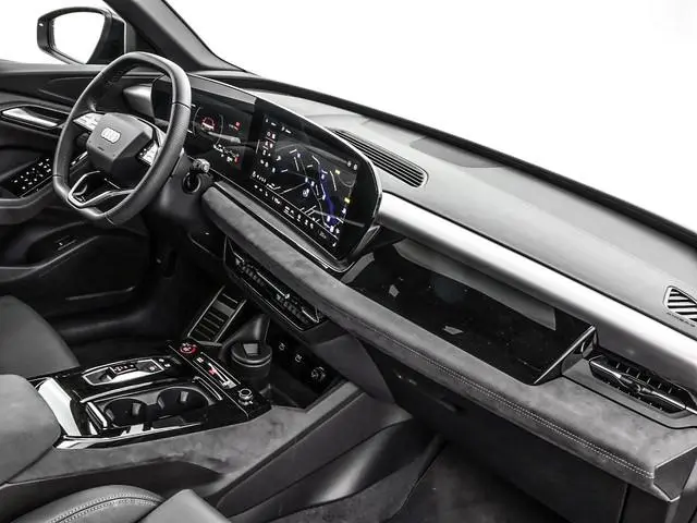 Audi Q6 e-tron