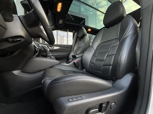 Nissan Qashqai 1.2 Tekna + Pano | Memory Seats | Dodehoekdetectie