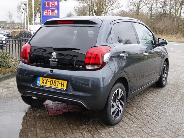 Peugeot 108 1.0 e-VTi Allure CLIMA | LMV | GR. SCHERM | CAMERA