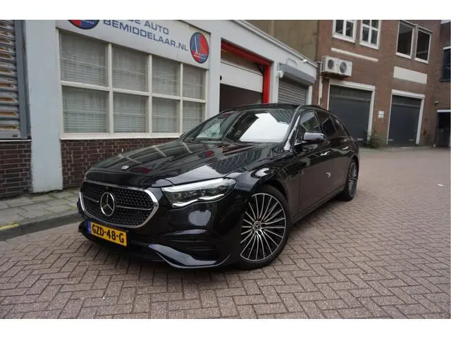 Mercedes-Benz E-klasse Estate 300 e AMG Line Premium Plus Airmatic | Hyperscreen | Trekhaak | Pano |...