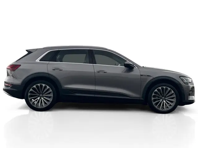 Audi e-tron e-tron 55 Quattro S-Line 95 kWh ✅ Pano ✅ Sportleder ✅ Luchtvering