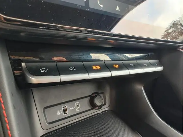 MG ZS EV