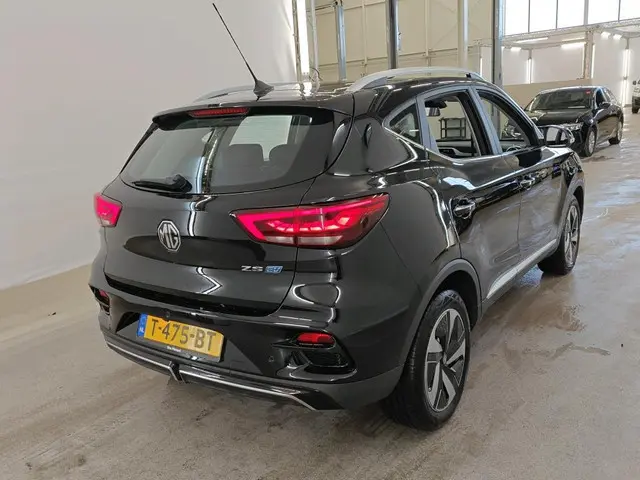 MG ZS EV