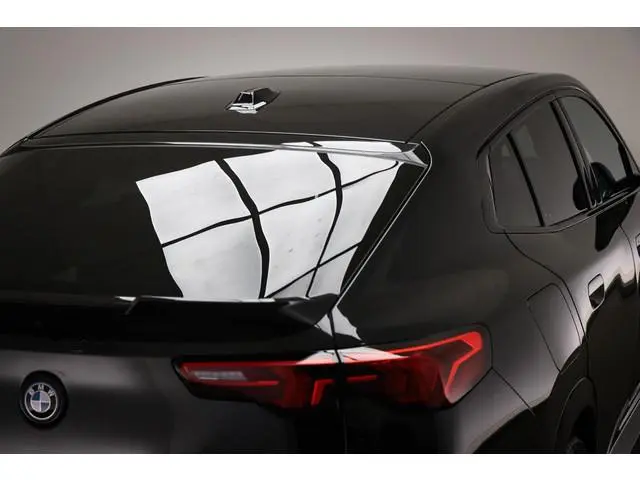 BMW iX2