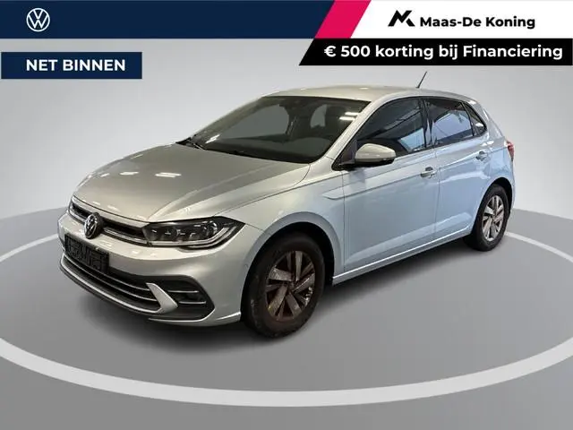 Volkswagen Polo 1.0 TSI 110pk DSG Style · Apple/Android Car Play · Matrix LED · Navigatie · Stoelver...