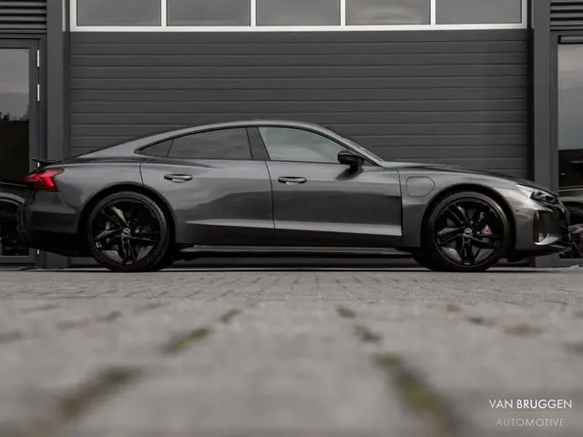 Audi e-tron GT
