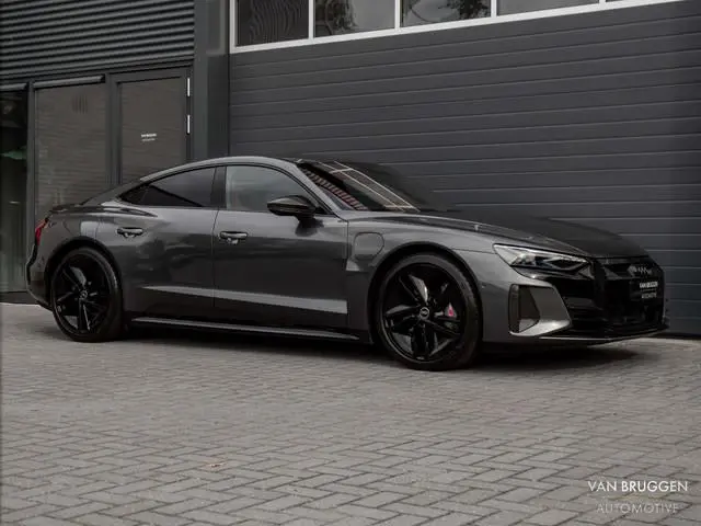 Audi e-tron GT