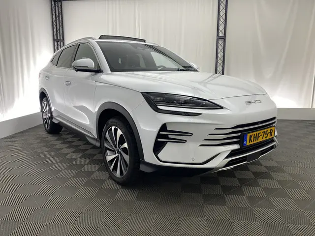 BYD SEAL U