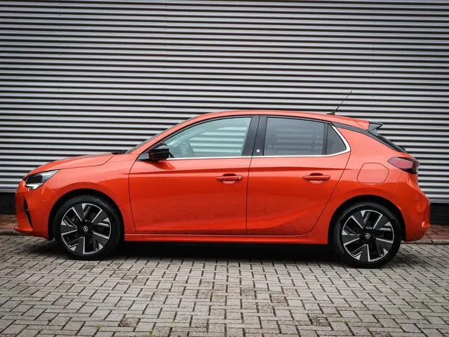 Opel Corsa-e Elegance 50 kWh Clima | Cruise | Navi | Led | Lichtmetaal | Pdc | 3 Fase lader