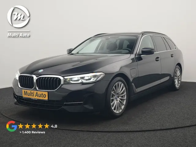 BMW 5-serie Touring 520e Business Edition Plus PHEV 204pk Dealer O.H. | Head Up | Camera | Lederen C...