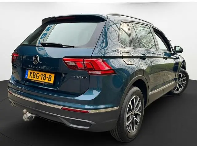 Volkswagen Tiguan E-HYBRID 245PK DSG LIFE NAVI/VIRTUAL/TREKHAAK