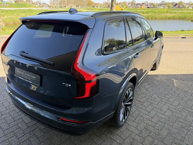 Volvo XC90 2.0 T8 Plug-in hybrid AWD Plus Dark ** Panodak ** Harman/Kardon ** HUD