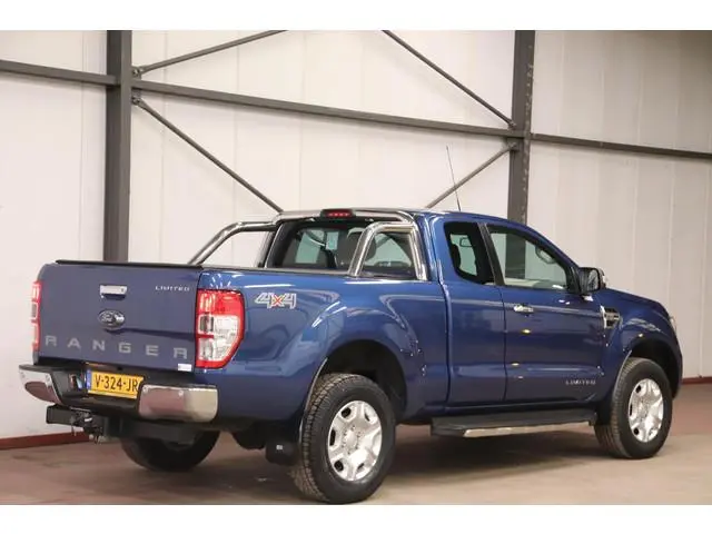 Ford Ranger 2.2 TDCi AUTOMAAT 3500KG TREKVERMOGEN Ford Ranger 2.2 TDCi AUTOMAAT 2.2 TDCi Limited Sup...