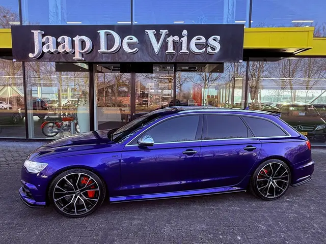 Audi A6 Avant 4.0 TFSI S6 Pro Line Plus