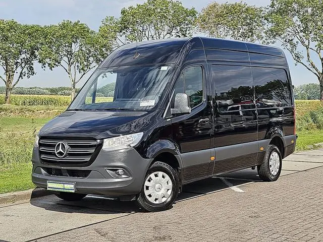 MERCEDES-BENZ SPRINTER 317 l2h2 mbux navi ac