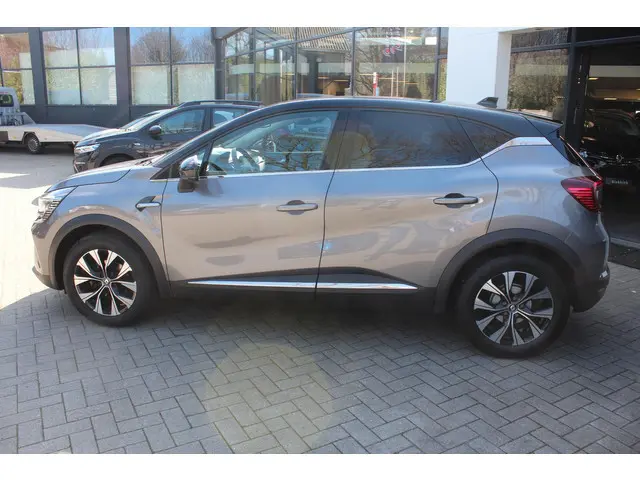 Renault Captur 1.3 mild hybrid 140 techno