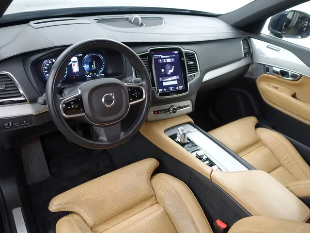 Volvo XC90 2.0 T8 Twin Engine AWD Inscription Aut- Bowers Wilkins, Panodak, Memory, Head Up, Stoelve...