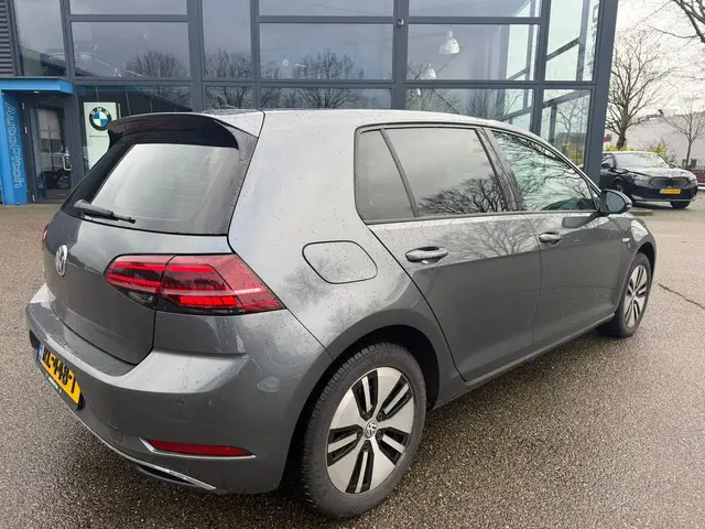 Volkswagen e-Golf