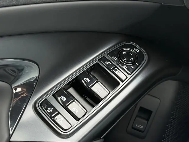 BYD SEAL