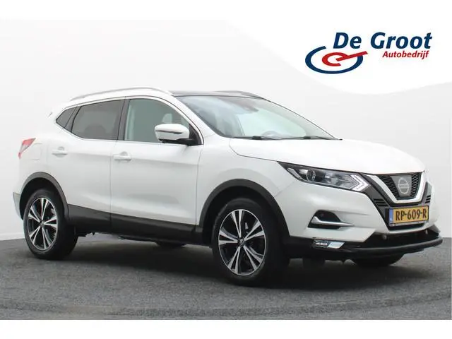 Nissan Qashqai 1.2 N-Connecta Panoramadak, 360° Camera, Cruise, Bluetooth, Rijstrooksenor, PDC, 18''