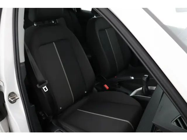 Audi A1 Sportback 25 TFSI 95pk Carplay Lane Assist Airco