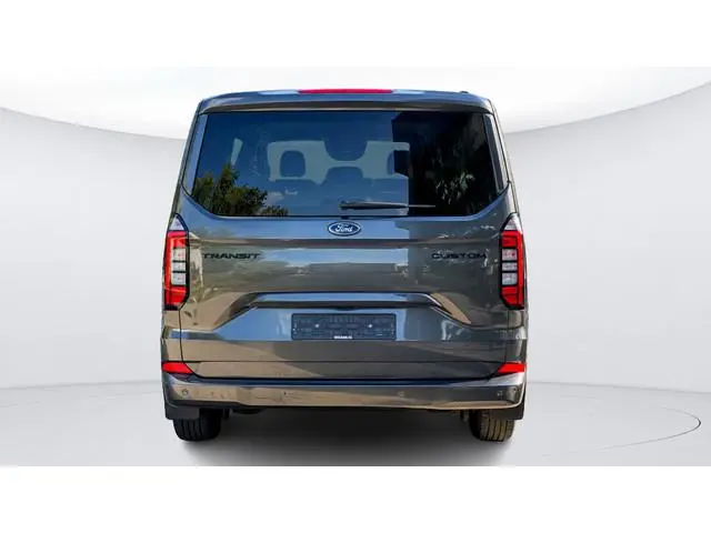 Ford Transit Custom 320 2.5 PHEV Kombi L2H1 Limited 9p.