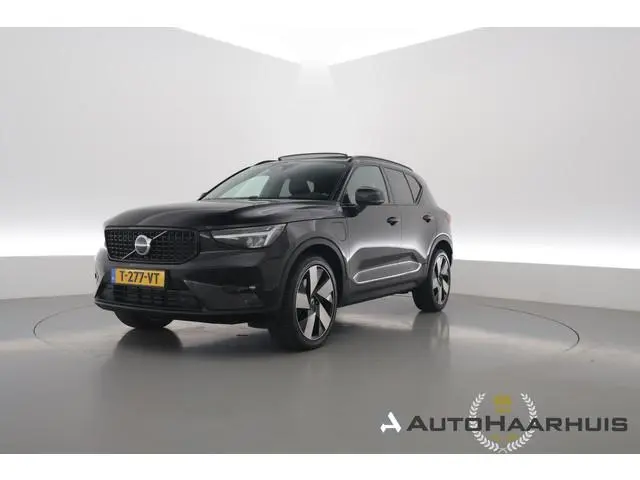 Volvo XC40 1.5 T4 Plug-in hybrid Plus Dark | Pano | Leder | Camera | Stoel- Stuurverw. | Cruise Ctrl...